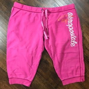 Aeropostale Juniors XL Cropped Capri Sweatpants!💖